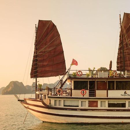 Garden Bay Legend Cruise Hotel Ha Long Exterior photo