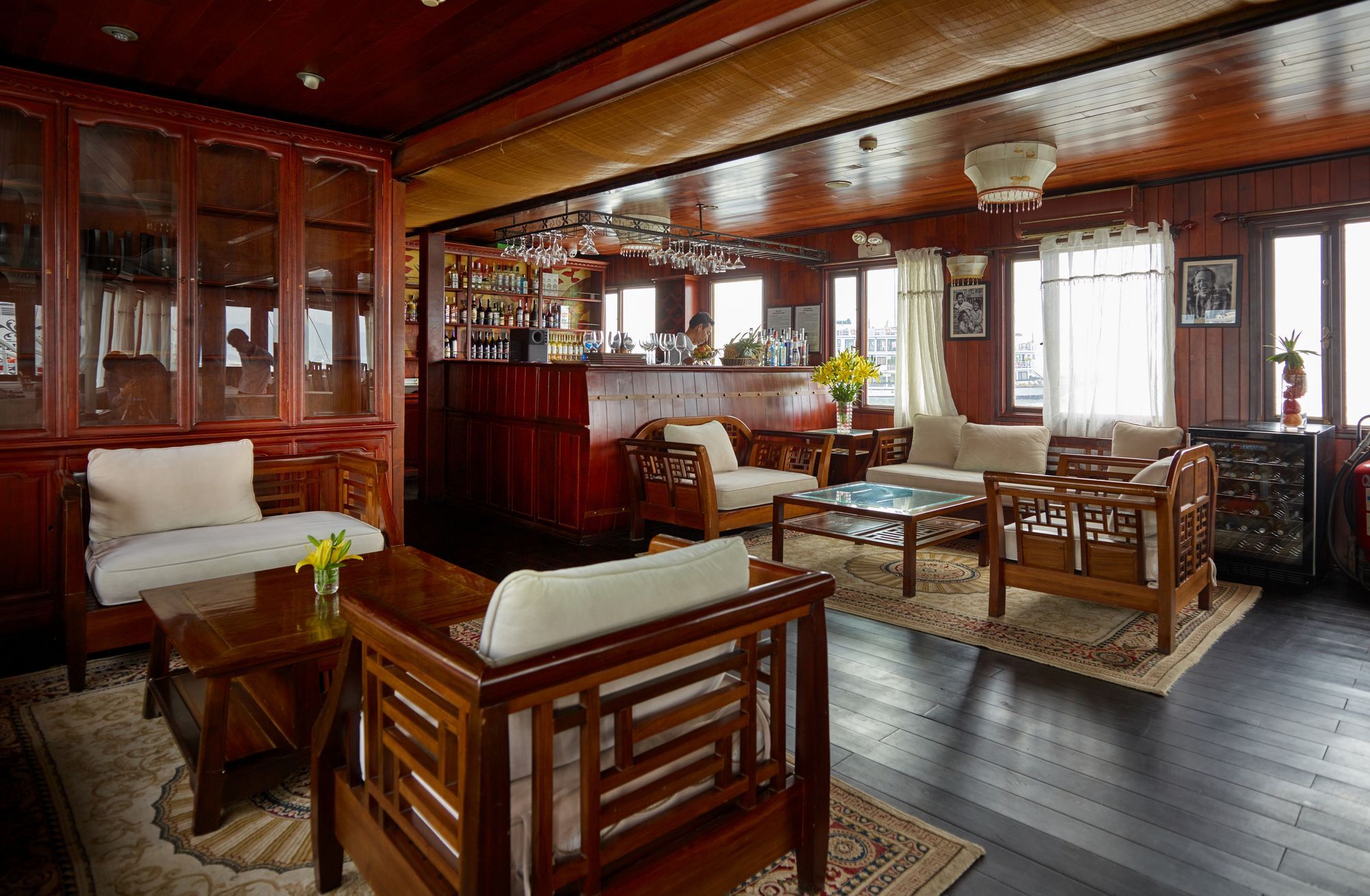 Garden Bay Legend Cruise Hotel Ha Long Exterior photo